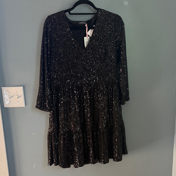 vineyard vines black sequin dress Vineyard Vines Sequin Long Sleeve Tiered Shift Dress M Black Country Glam NWT